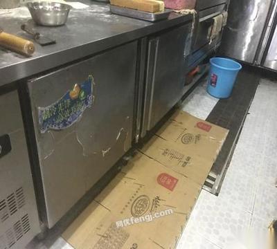 江西宜春超值出售全套廚房設備，含雙層烤箱等，僅售3000元